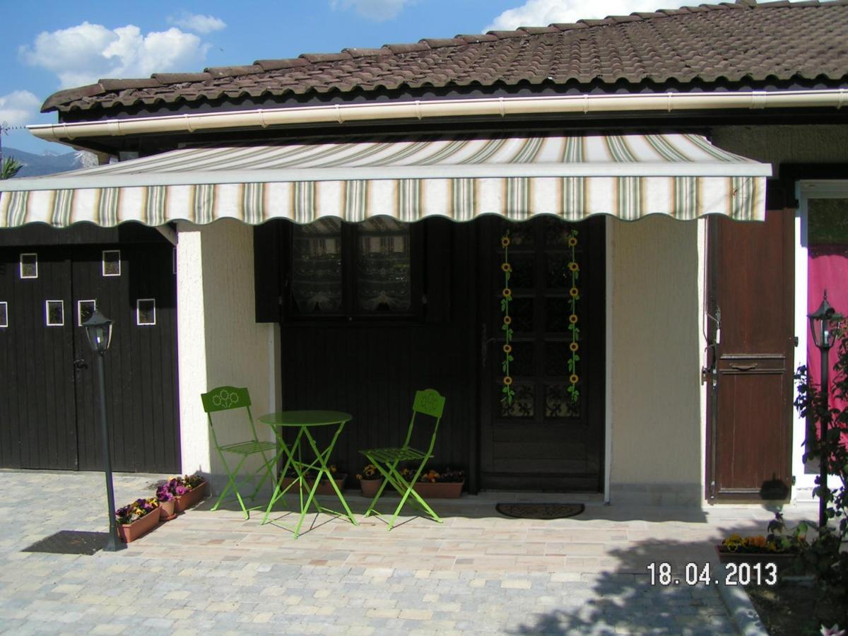 Les Champs Dores Noyarey Ngoại thất bức ảnh